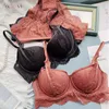 Conjunto sexy Logirlve Ropa interior bordada Sujetador de encaje V profundo Algodón grueso Mujeres Push Up Bra y bragas Marca Lencería 231129