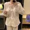 Vêtements de nuit pour femmes Pyjamas en velours de corail Femme Automne et hiver 2023 Ins Petit parfum peut être porté à l'extérieur du costume de dames à la maison