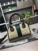 8204 Lederen vintage luxe schoudertas Crossbody Tas Boek Designer Handtas Winkelen draagtas Mode Composiet draagtas Tas Klassiek patroon Kussentas pu