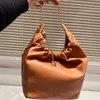 Chian Sacs d'embrayage Designer Femme Sac à main Sac fourre-tout de luxe Sac à bandoulière en cuir Sac à bandoulière Fashion Vintage Totes Lady Hobo Purse 231129