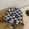 Beanie/Skull Caps Chessboard Plaid Knit Beanies for Women Winter Korean Ins Niche Big Head Circumference Pullover Hat Japanese Retro Men's Caps 231128