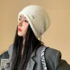 Gorro/Gorras de calavera Sombrero de invierno para mujer Piel de conejo Moda Sombreros de punto Cálido Protección para los oídos Chica Otoño Gorros al aire libre Montón rizado Gorra a prueba de viento 231128