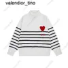 AMIS 2023 Spring Autumn New Fashion Brand Small Heart Brodery Stripe rund hals underlag tröja män kvinnor par stickad tröja