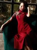 Kvällsklänningar vin röd och rostande klädbrud med kines stil stående krage förbättrad cheongsam bantning temperament aftonklänningar kvinnor mid len