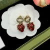 Brincho para mulheres Brancos de luxo Jóias de jóias masculinas Brincos de diamante Correnting G Jóias de letra de ouro para festa de casamento feminino Strawberry