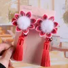 Accessori per capelli 2 pezzi Campane a farfalla Stile cinese Forcina per ragazze in peluche Fatto a mano Kimono rosso perla Copricapo per bambini