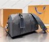 Borsa da uomo City Keepall 27 borsa a mano designer messenger Borse a cuscino lussuoso uomo di alta qualità Portafoglio a tracolla a tracolla Borse hobo dhgate Cartelle Sacoche M46339