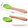 Copos pratos utensílios de madeira Baby Woodlen Handle Handled fundo de silicone colher macia colheres de alimentação para crianças Aprenda a comer artigos de mesa para crianças presentes P230314