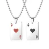 Подвесные ожерелья Lucky Red Ace of Spades Mens Color Color Poker для мужского казино из нержавеющей стали Fortune Playing Cardspende