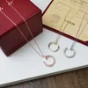 Luxurys Designer ketting vrouw delicate diamant studs legeringsmateriaal trendy vintage gepersonaliseerde hangende sieraden