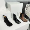 Projektanci marki zamsz łydek skórzane buty chelsea pull pętla Krótki kowbojki Botki niskie obcasy płaskie wsuwane kobiety luksusowe buty mody buty fabryczne