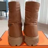 Luxuriöse Designer-Damen-Stiefeletten, frische Herbst-Winter-Neue Marken-Buchstaben-Stiefel, klassische Martin-Stiefel, flacher Boden, dicker Absatz, rutschfest, Schnürung, berühmte Damen-Stiefel