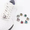 Akcesoria części butów Diamond Bling Flowers Shoelaces Dekoracja urok Stylowy design błyszcząca rhinestone klamra do af1 trampki Buty Accesories 231128