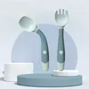 Tazas de platos Utensilios 2 piezas de cuchara de silicona juego de cuchara para utensilios para bebés alimentos auxiliares para niños aprende a comer entrenamiento de la bifurcación suave de la vajilla infantil P230314