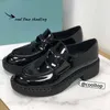 신발 디자이너 여성 신발 모 놀리 식 검은 가죽 증가 파티 운동화 매트 소셜 높이 240305