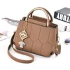 الأكياس المسائية أزياء المرأة Crossbody 2023 Trend Luxury Designer Brands Handbag Brands Basy Female Messenger Counter Bag