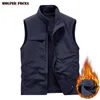 Gilet da uomo Gilet da campeggio Zip multi-tasca Tattico militare Giacche invernali da uomo Maglia senza maniche Giacca da lavoro Arrampicata Caccia Uomo Cappotto di jeans Q231129