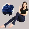 Dameslegging Groen Winter Dameslegging Warm fluweel Casual Zwarte skinny legging Hoge elastische taille Dikker Dames Fitnessbroek Kleding 231128