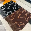 Designer Brand Scarf Luxury V Scarf Cashmere Thick Shawl Women Long Winter Wram Pashmina Long Wraps Hijab With Tassel Echarpe Luxe With Box Beanie