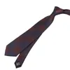 Strikjes Klassieke 7 cm Stropdas Mannen Magere Stropdas Bruiloft Polyester Zwarte Stip Mode Business Bowtie Shirt Jurk Accessoires