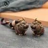 Porte-clés cuivre tigre petits ornements rétro en laiton zodiaque chinois Animal Statue Figurines pendentifs Antique décor de bureau à la maison