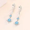 Boucles d'oreilles pendantes Chic Trèfle Mer Bleu Cristal Topaze Diamants Pierres Précieuses Goutte Pour Femmes 14k Or Blanc Couleur Argent Robe Bijoux À La Mode