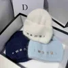 Beanie/Kafatası Kapakları Gerçek Tavşan Kürk Sıcak Kadınlar Örme Şapka Rhinestones Mektuplar Kış Şapkaları Lady Fluffy Sequins Yün Kafataları Beanies Soğuk Kapaklar Q231130