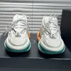 Einhorn-Low-Top-Sneaker, Markendesigner-Sneaker für Damen. Obermaterial aus Neopren und Kalbsleder mit Löwenkopf-Nieten und hohler Sohle für Herren-Sportschuhe mit Kugelkopf