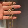 Tiffahylioes Charm Bracelets 18k Gold Luxury Clover Designer for Women Retro Vintage Italy Brand Diamond Bangle Party Wedding Jewelry