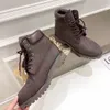 مصمم أحذية Men Men Shoes Martin Boots Seaker Lace Up Boots Men Boots Womens أصلي منصة جلدية أحذية نصف أحذية كلاسيكية في الهواء الطلق في الهواء الطلق أحذية تسلق الجبال