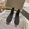 Designer Casual Chaussures Flying Chaussettes tricotées 1.0 2.0V2 Semelle épaisse Baskets Chaussettes Bottes Marque Noir Blanc Bleu Lumière Ruby Femmes Jogging Marche