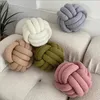 Coussins en peluche Coussins à la main Coussin de canapé Coussin doux rond fait à la main boule nouée taille dos coussin noué oreiller en peluche décor à la maison 231129