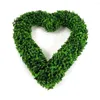 Dekorativa blommor trädgårdsprodukter topiary boxwood hjärtdörr hängande kärlek heminredning