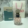 Parfums parfums pour femmes Miumius fleur rose rose débordement fille et dame parfum couverture blanche 50ml