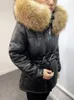 Mulheres Trench Coats Janveny À Prova D 'Água Jaqueta De Couro De Inverno Mulheres Grosso Casaco De Motocicleta Com Cinto Falso PU Couro Feminino Parkas Real Raccoon Fur 231129