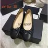 Designer Paris Luxe Noir Ballerines Chaussures Channellies Chaussure Femmes Marques Matelassé En Cuir Véritable Slip sur Ballerine Bout Rond Dames Robe Chaussures Zapatos De Mujer