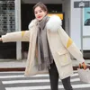 Trench da donna 2024 Giacca invernale in cotone con cappuccio di media lunghezza addensato Parka caldo Moda coreana Parka Manteau Femme Hiver LM