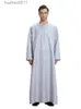 Robes pour hommes 2023 nouveau loisirs Style ethnique Simple Long hommes taille ample couleur unie polyvalent personnalisé sans col chemise Robe L231130