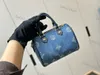 M81213 Luxe schoudertas NAN0 snelle roze blauwe denim portemonnee Boston Totes Designer kussen handtassen Dames Crossbody Messenger Bags Klassiek ontwerp bloem 4 maten