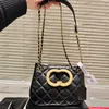 Stylish Womens Shoulder Bag Leather Diamond Gold Hardware Metal Large Logo Luxury Handbag Matelasse Chain Crossbody Bag Shopping Bag Travel Airport Bags 23/29cm