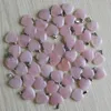 Fubaoying Charm Natural Heart Stone wisiorek 30pcs Lot Róż Kwarc Kryształowy moda akcesoria 20 mm Sprzedaj biżuterię Making 201237W