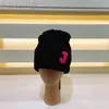 Gorro/tampas de caveira designer outono novo chapéu de malha vermelho duplo c chapéu de malha clássico casal versátil moda chapéu evas