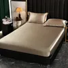 Conjuntos de cama Conjunto de cetim de luxo com capa de edredão de folha de alta qualidade conjuntos de densidade cor sólida 231129