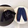 Designer per bambini nuovo autunno e inverno classico per bambini manica lunga + pantaloni tuta stile casual serie di abbigliamento per bambini taglia 90 cm-150 cm D023