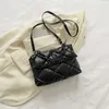 Sac à linge en fil brodé pour femmes, fourre-tout d'hiver, espace en coton, costume, chaîne de couleur, tendance, asymétrique épaule dénudée, sous les bras