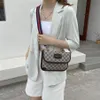 75% zniżki na torbę damską Nowy modny pasek na ramię Mała kwadratowa koperta z pojedynczym ramieniem Messenger2461