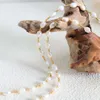 W stylu francuskim Tytanium Niedrzejsze, długie romantyczna biżuteria z perłową słodką wodą z odstępem stalowego koralika Naszyjnik dla kobiet