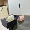10A Yüksek Kaliteli Crossbody Tasarımcı Çanta Lüks Hollow Tasarım Tutucu Para Çantalar Tasarımcı Kadın Çanta Kadın Lüks Cüzdan Tasarımcıları Omuz Çantası Ladybag2021