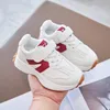 Athletic Outdoor 2023 Spring and Autumn Children s Sports Shoes Small Waist Boys Girls Casual Fashion 231129