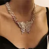 Collane con farfalla da donna Catene a maglie cubane ghiacciate con strass di lusso in oro argento con strass di cristallo Ciondolo con animali anime Hip Hop Neck2982